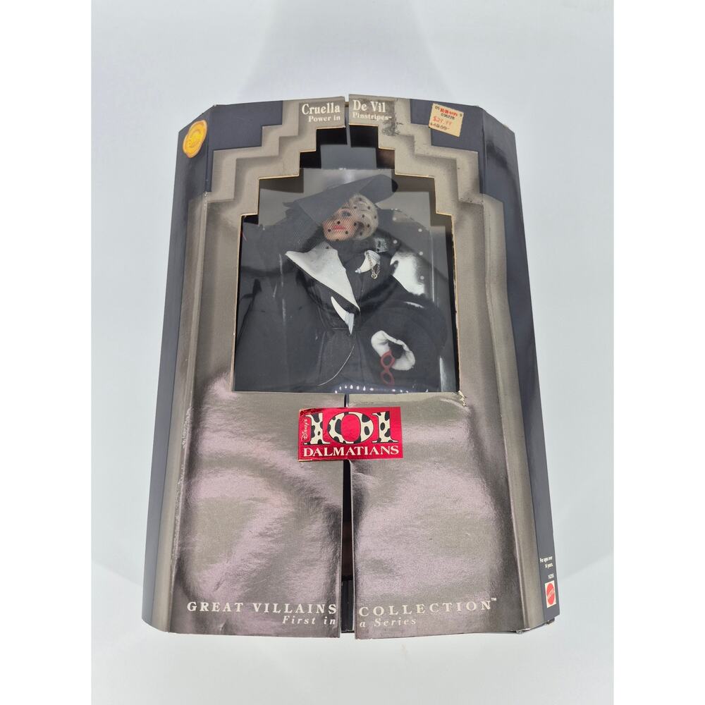 101 Dalmatians‎ Cruella De Vil Power In Pinstripes Collector Doll Mattel
